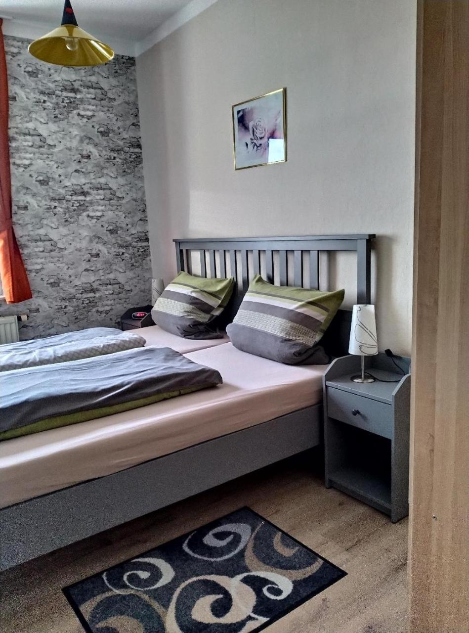 Ambiente an der Elbe, Wohnung OG Dresden Exterior foto