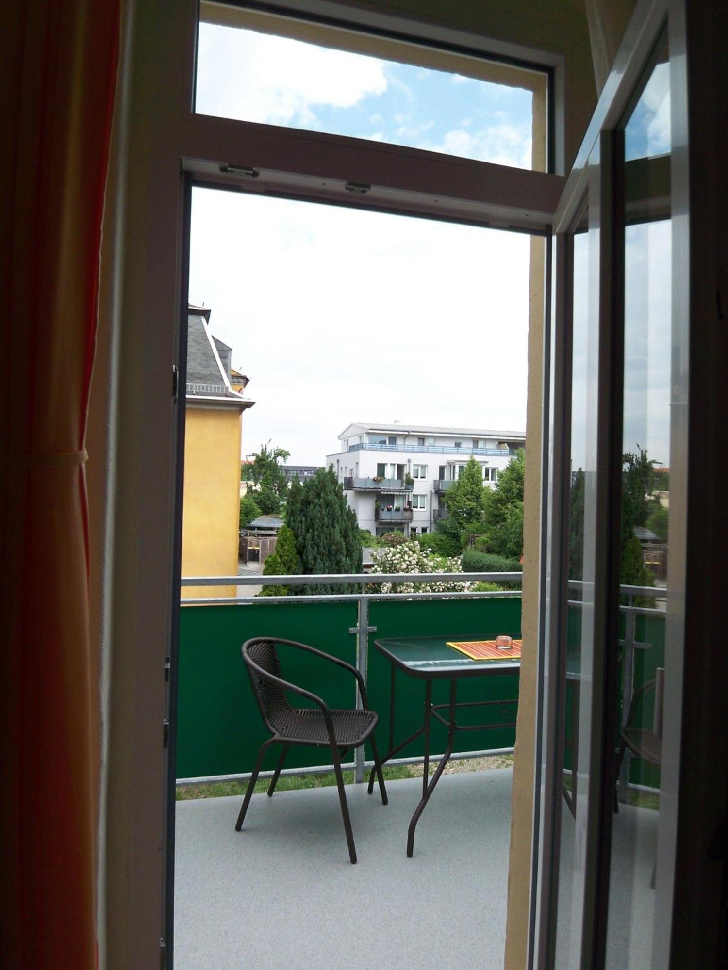 Ambiente an der Elbe, Wohnung OG Dresden Exterior foto